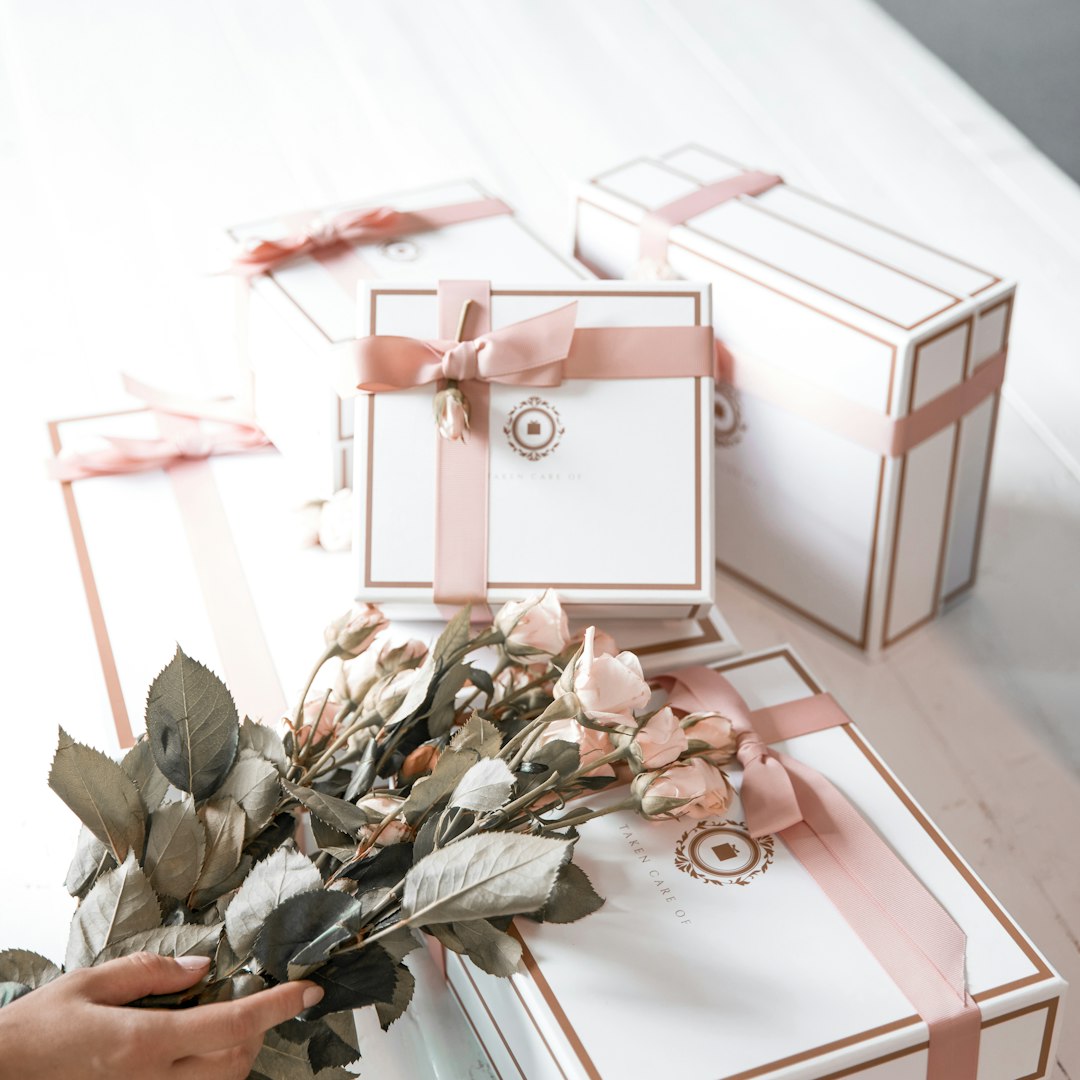 The Art of Thoughtful Gift Giving: Creating Lasting Memories